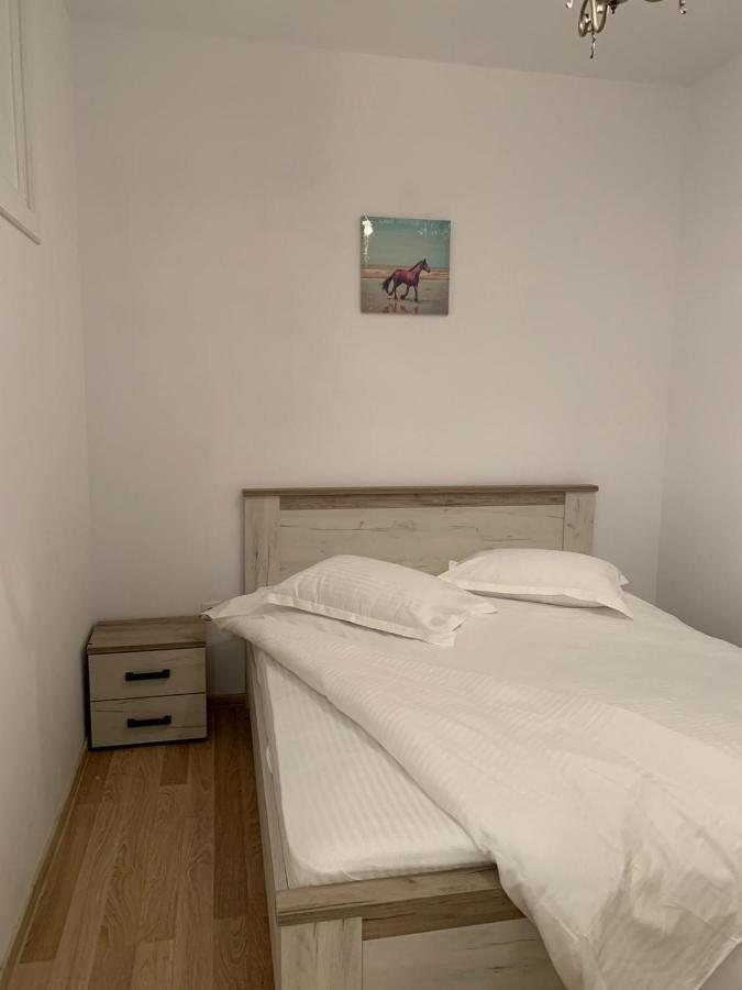 Sunrise Apartment Sibiu Exteriör bild